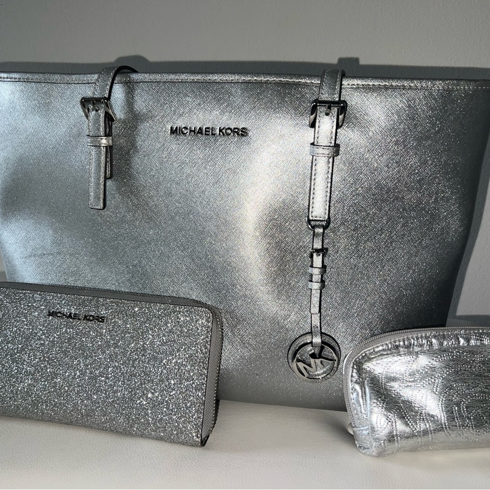 Michael Kors Silver tote and wallet